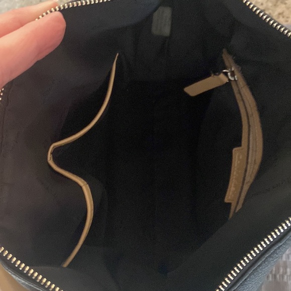 Black Calvin Klein bag - Picture 3 of 5